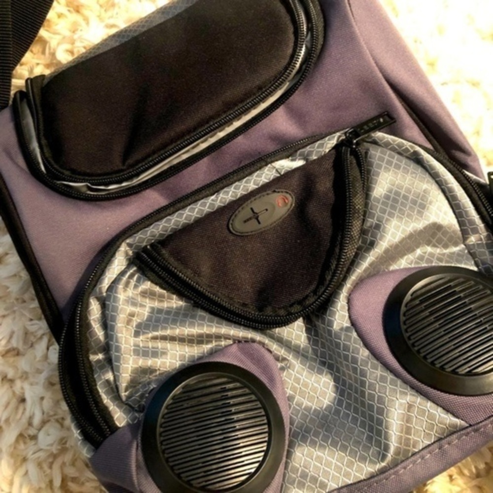 LUNCHPACK | New Leeds Insulated Zip Close Lunch-bag, Speakers, Adjustable Strap - Picture 3 of 14